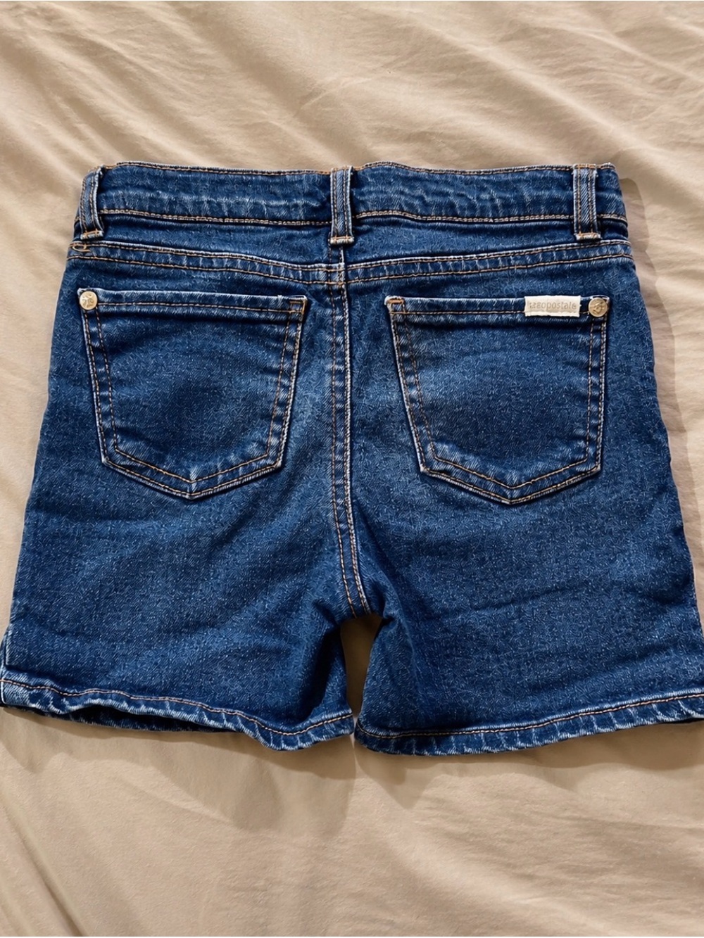 Jeans Subcategory Identification - Picture 2 of 3